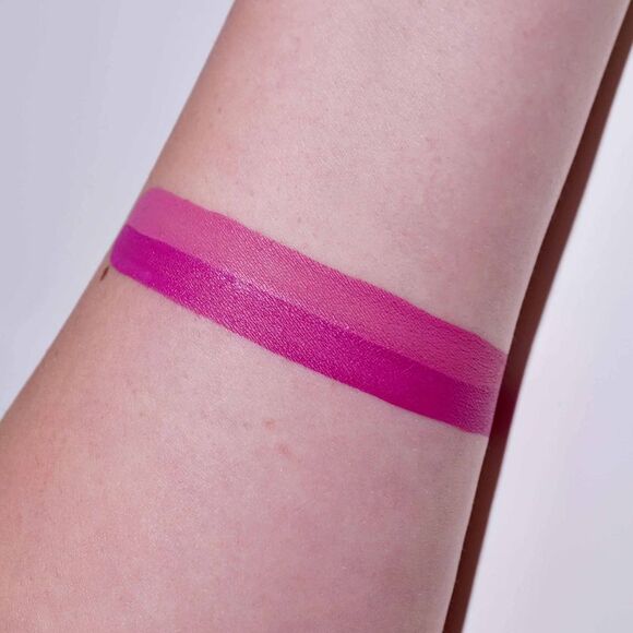 Glisten Cosmetics Split Liner - Raspberry Punch - Pink 0.1oz - Picture 2 of 4